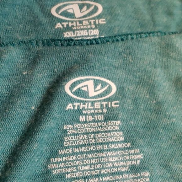 NWOT Athletic Works "Leggings Are [Not] Pants" Tee - Picture 6 of 6